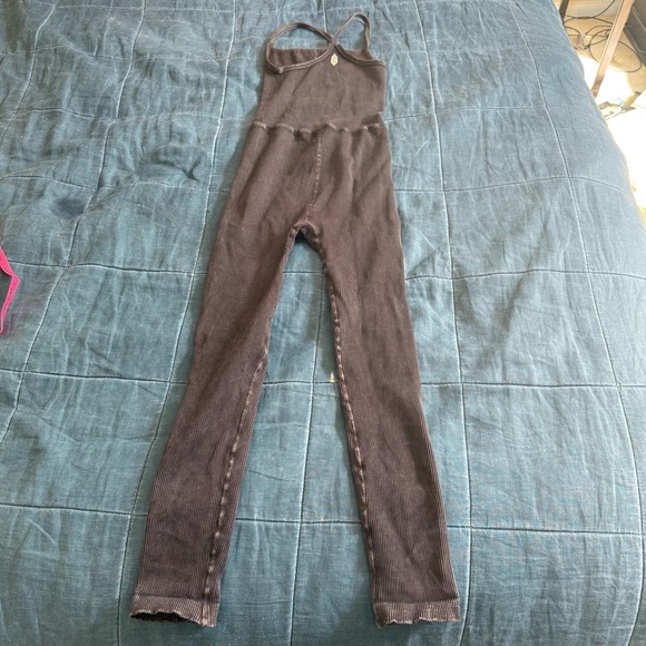 Free People Movement Happiness Runs Square Neck Onesie Size M/L - Picture 4 of 11